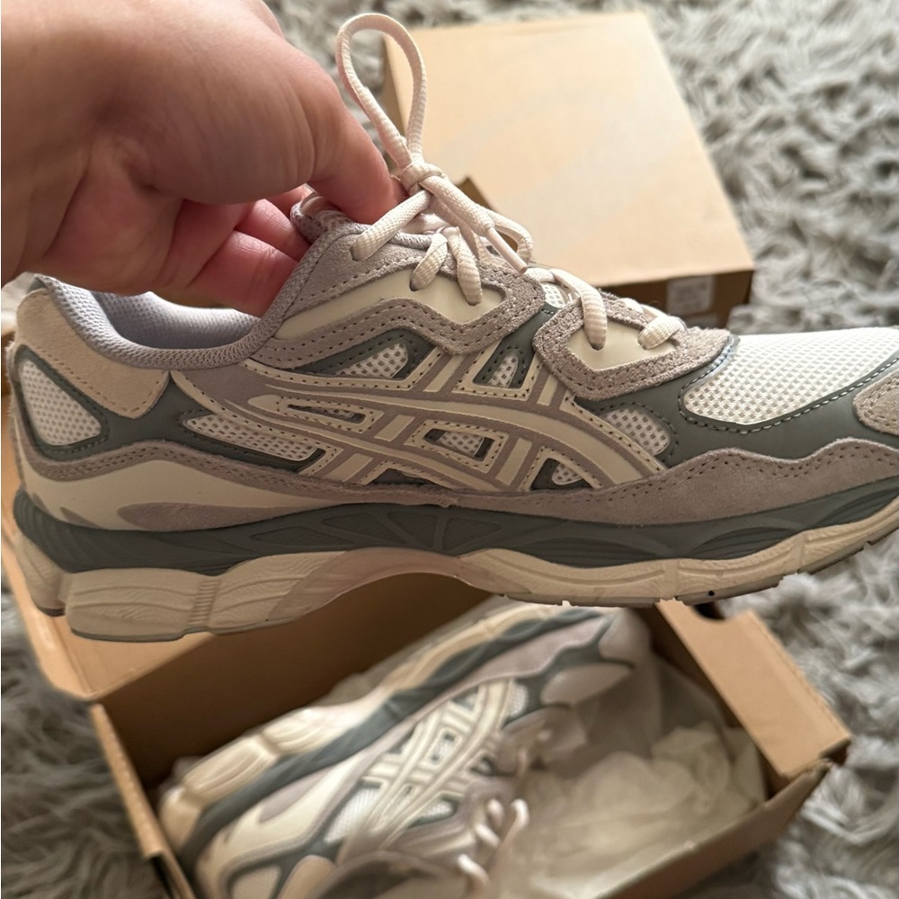 ASICS Light Gray and Cream Running Shoes - Picture 5 of 5